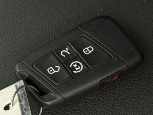 Used 2024 Volkswagen Taos SE FWD image 28