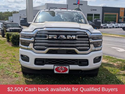 New 2026 RAM 3500 Big Horn w/ Laramie Trim Package AWD/4WD image 3