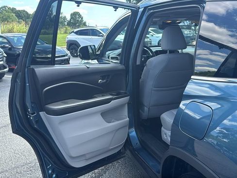 Used 2019 Honda Pilot Touring image 26