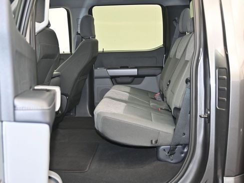 Certified 2025 Ford F250 XLT image 20