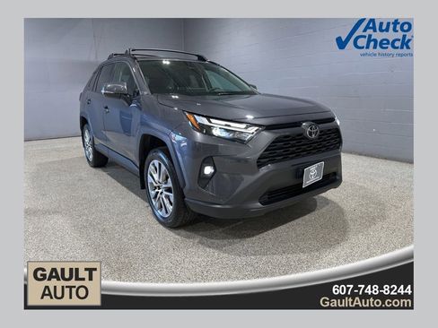 Used 2022 Toyota RAV4 XLE Premium AWD/4WD image 1