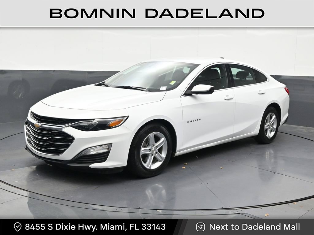 Used 2024 Chevrolet Malibu LS FWD image 1