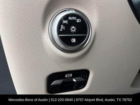 Certified 2025 Mercedes-Benz C 300 Sedan image 19