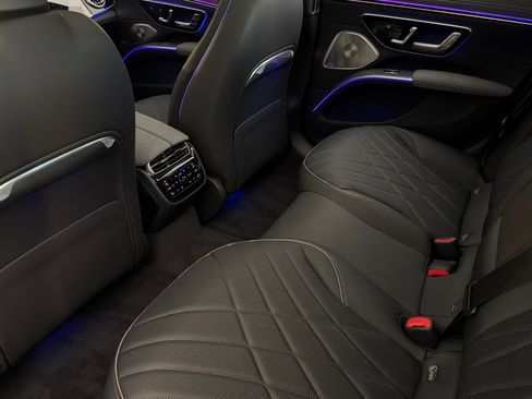New 2026 Mercedes-Benz EQS 580 4MATIC Sedan image 11