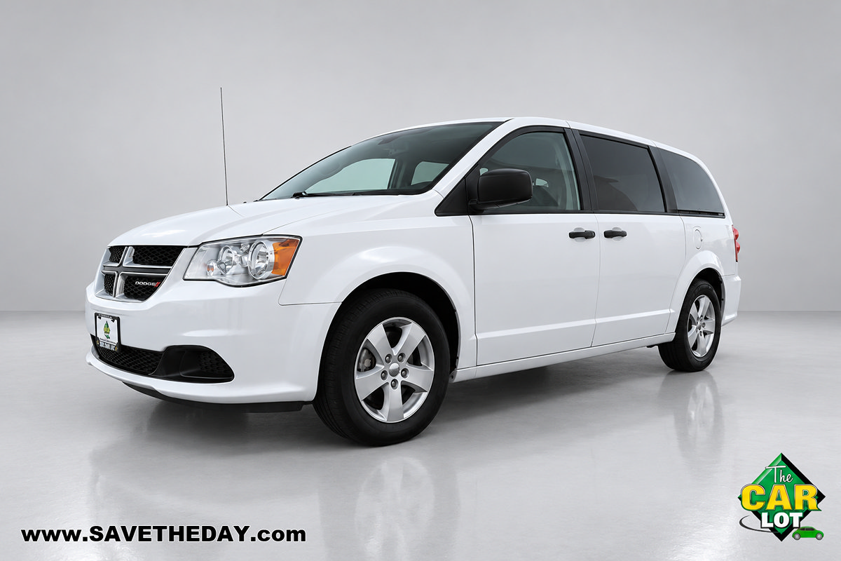 Used 2019 Dodge Grand Caravan SE FWD image 3