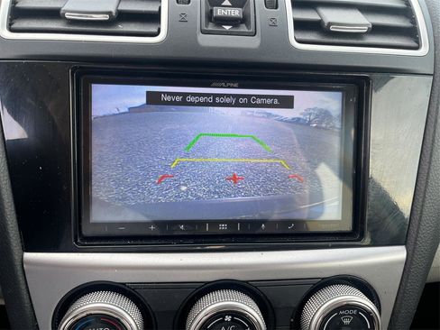 Used 2017 Subaru Forester 2.5i Premium w/ All-Weather Package image 16