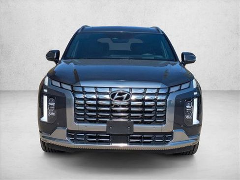 Used 2024 Hyundai Palisade Calligraphy AWD/4WD image 2