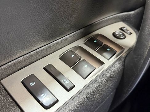 Used 2011 Chevrolet Silverado 2500 LT image 23