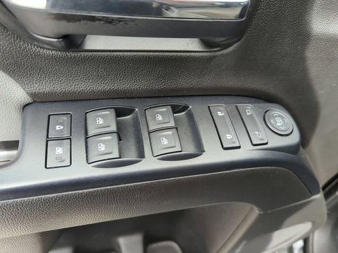 Used 2017 Chevrolet Silverado 1500 Custom w/ Custom Convenience Package image 25