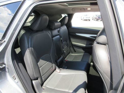 Used 2019 INFINITI QX50 Essential w/ Premium Heat Package AWD/4WD image 25