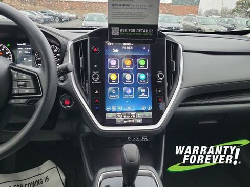 Used 2024 Subaru Crosstrek 2.0i Premium w/ Crosstrek Mirror Package image 11