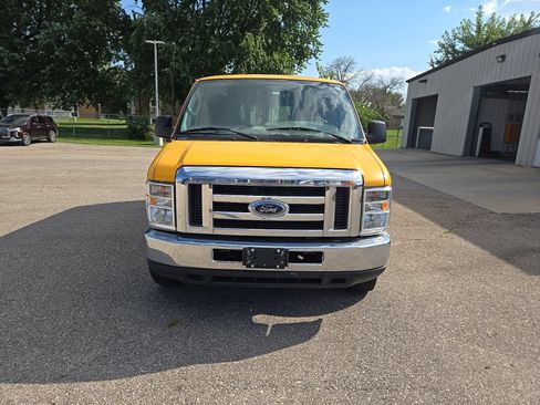 Used 2012 Ford E-250 and Econoline 250 w/ PWR Group RWD image 8