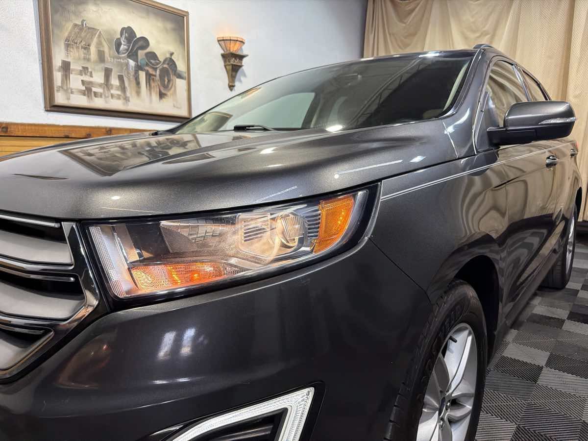 Used 2017 Ford Edge SEL w/ Equipment Group 201A FWD image 8