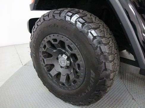 Used 2021 Jeep Gladiator Overland w/ Popular Equipment Package AWD/4WD image 57