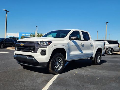 New 2026 Chevrolet Colorado LT w/ Advanced Trailering Package image 2