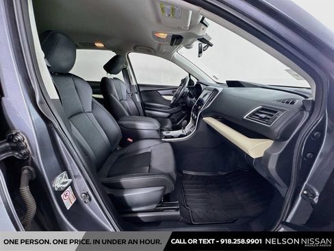 Used 2020 Subaru Ascent Premium w/ Convenience Package AWD/4WD image 28