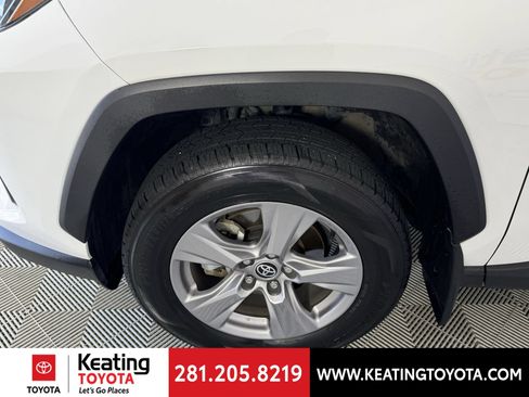 Certified 2025 Toyota RAV4 XLE AWD/4WD image 32