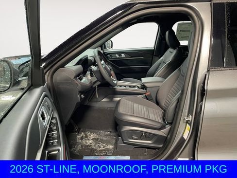 New 2026 Ford Explorer ST-Line w/ ST-Line Street Pack AWD/4WD image 9