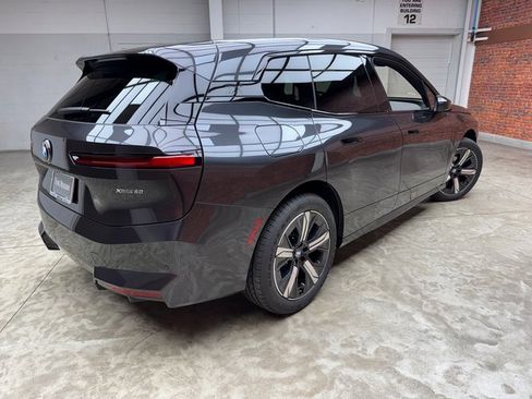 New 2026 BMW iX xDrive60 w/ Premium Package image 5