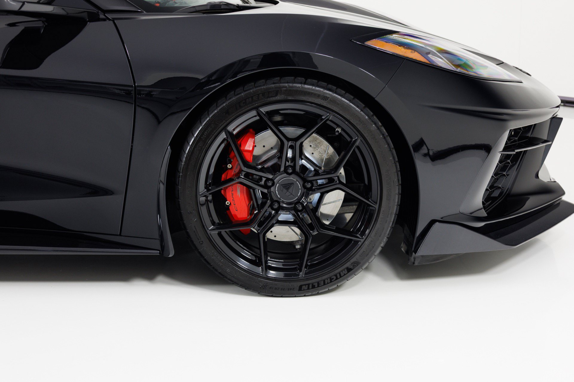 Used 2024 Chevrolet Corvette Stingray Premium Cpe w/ Z51 Performance Package RWD image 15