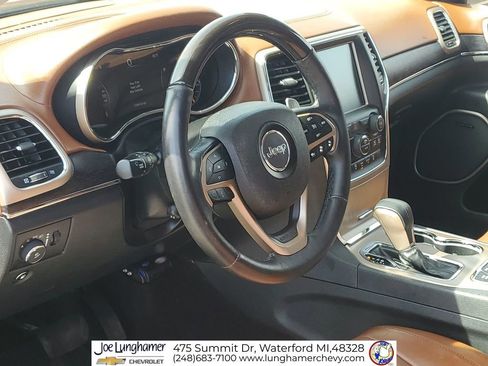 Used 2016 Jeep Grand Cherokee Summit AWD/4WD image 11