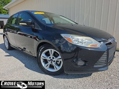 Used 2014 Ford Focus SE FWD image 1