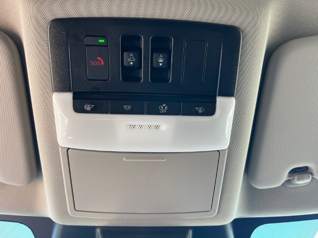 Certified 2026 Nissan Rogue Platinum w/ Tech Package AWD/4WD image 28