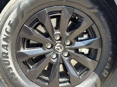 Used 2025 MAZDA CX-50 AWD 2.5 Hybrid w/ Premium Pkg image 10