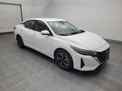 Used 2025 Nissan Sentra SV FWD image 11