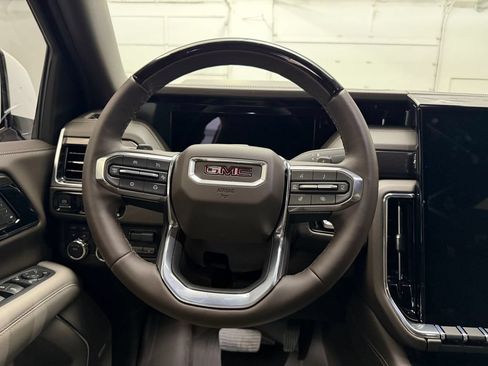 Used 2026 GMC Yukon Elevation w/ Elevation Premium Package AWD/4WD image 27