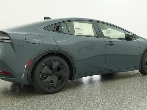 New 2026 Toyota Prius Plug-In Hybrid image 32