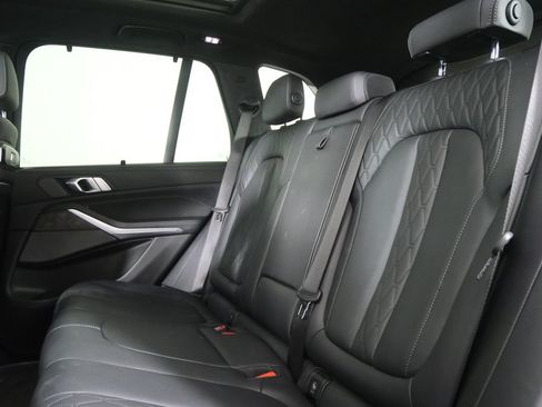 Used 2024 BMW X5 M60i AWD/4WD image 11