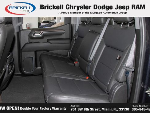 Used 2022 GMC Sierra 1500 SLT w/ SLT Premium Package RWD image 18