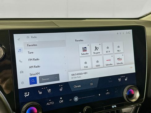 Used 2022 Lexus NX 450h+ AWD image 21