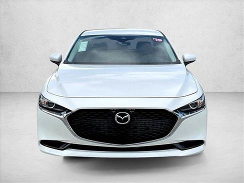 Used 2019 MAZDA MAZDA3 Sedan w/ Preferred Package FWD image 3