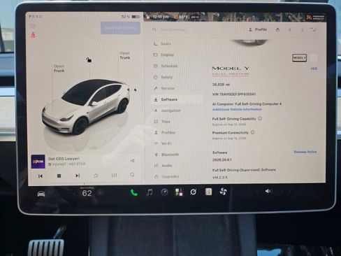 Used 2023 Tesla Model Y Performance AWD/4WD image 2