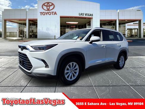 Certified 2025 Toyota Grand Highlander XLE image 1