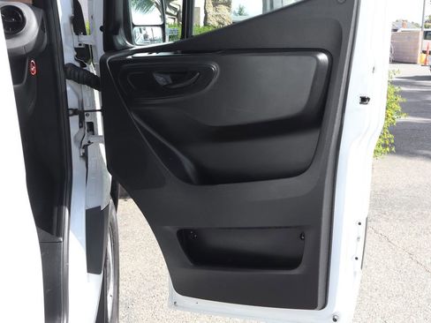 Used 2021 Mercedes-Benz Sprinter 2500 w/ Driver Convenience Package image 36