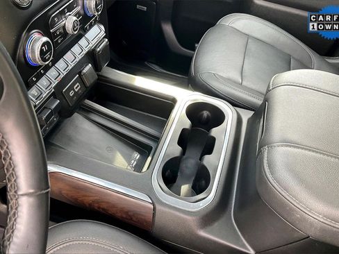 Used 2023 GMC Sierra 2500 SLT w/ SLT Premium Package image 17