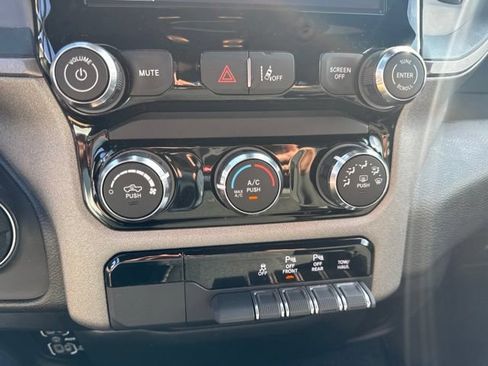 Used 2025 RAM 1500 Tradesman w/ Night Edition RWD image 34
