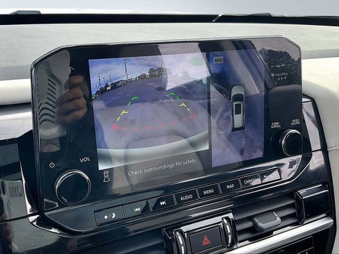 Certified 2023 Nissan Pathfinder SL w/ SL Premium Package image 21