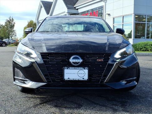 New 2025 Nissan Altima 2.5 SR image 2