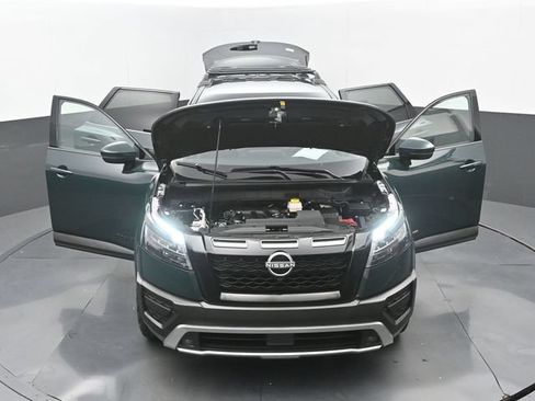 Used 2025 Nissan Pathfinder Rock Creek AWD/4WD image 36