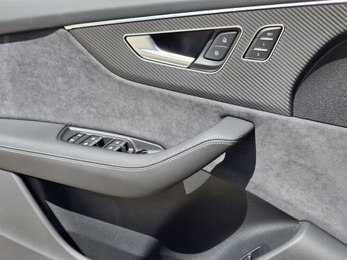 New 2026 Audi SQ8 Prestige AWD/4WD image 27