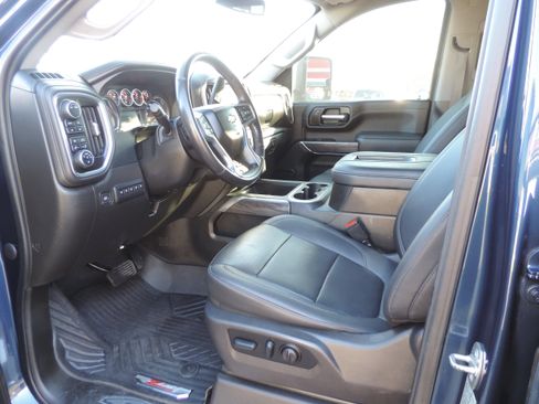 Used 2022 Chevrolet Silverado 2500 LTZ w/ LTZ Plus Package image 6