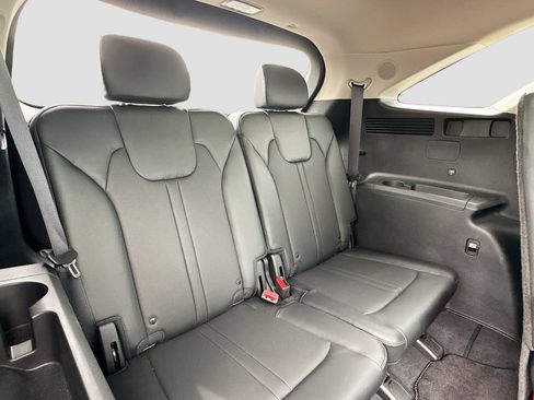 Certified 2023 Kia Sorento SX Prestige AWD/4WD image 30
