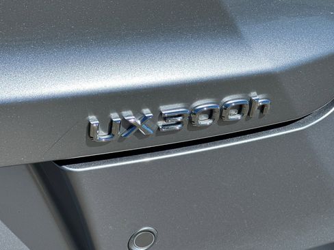 Used 2025 Lexus UX 300h FWD w/ Cold Area Package image 26