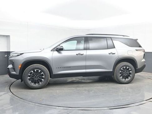 New 2026 Chevrolet Traverse Z71 w/ Enhanced Driving Package AWD/4WD image 11
