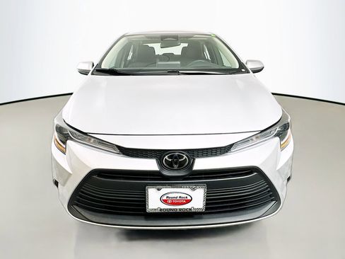 Certified 2024 Toyota Corolla LE FWD image 2