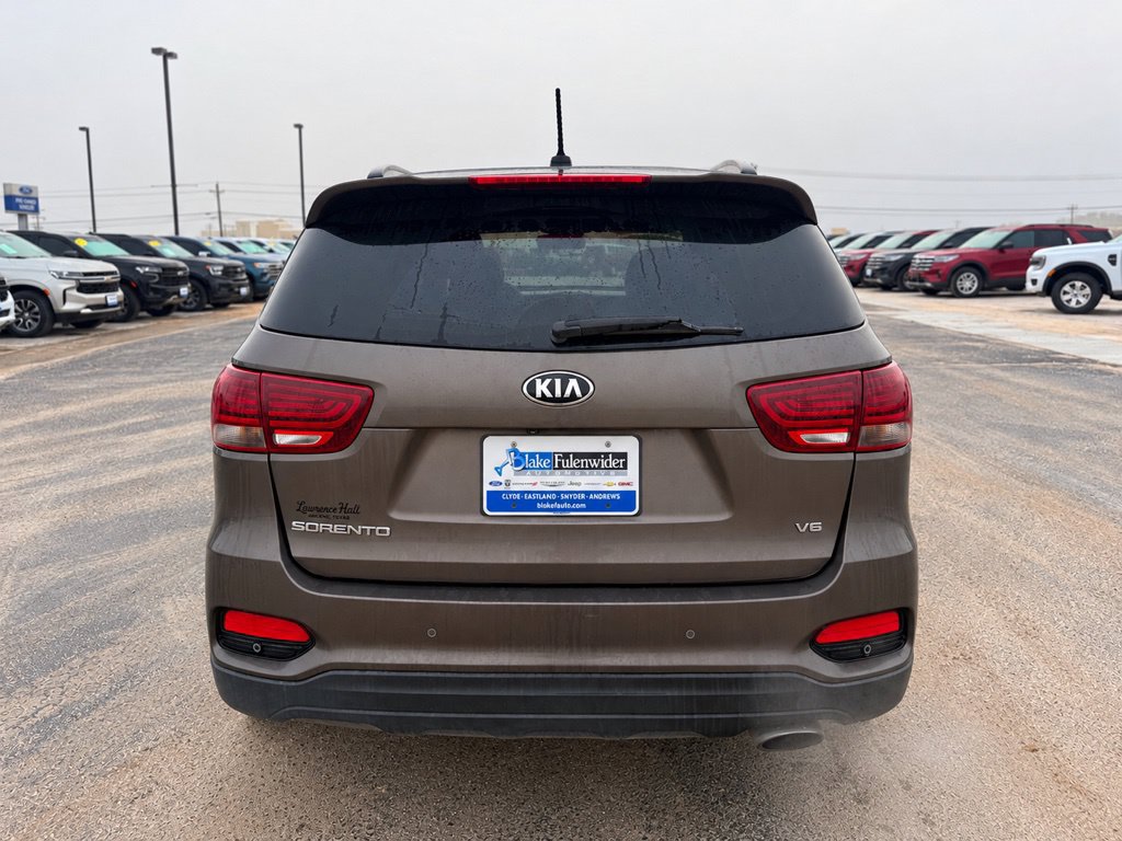 Used 2019 Kia Sorento S FWD image 6